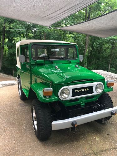 Unknown-Fj40-1968-Green-Tan-11
