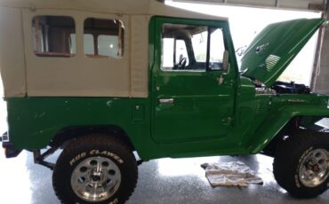 Unknown-Fj40-1968-Green-Tan-3