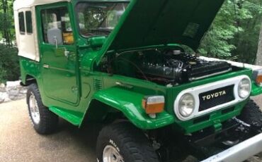Unknown-Fj40-1968-Green-Tan-9