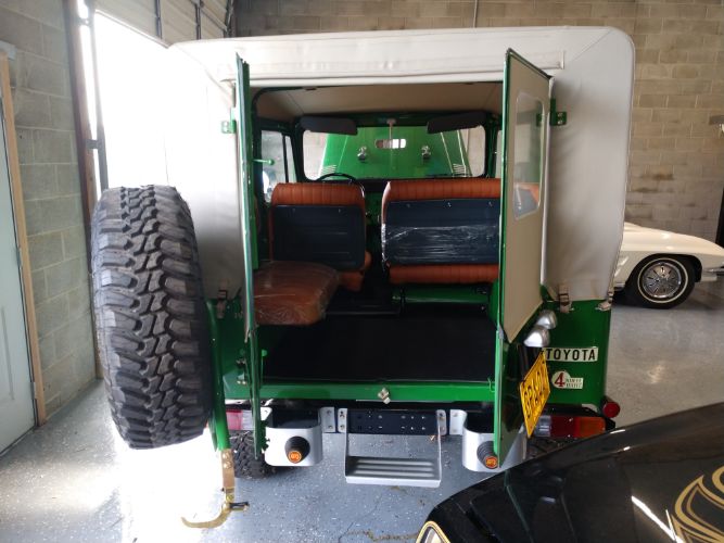 Unknown-Fj40-1968-Green-Tan