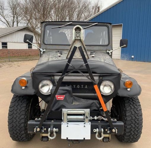 Unknown-Fj40-1969-Custom-13