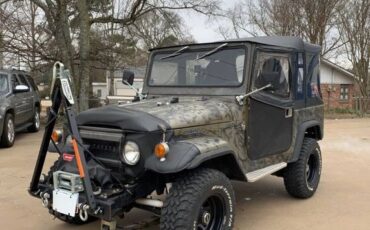 Unknown-Fj40-1969-Custom-19