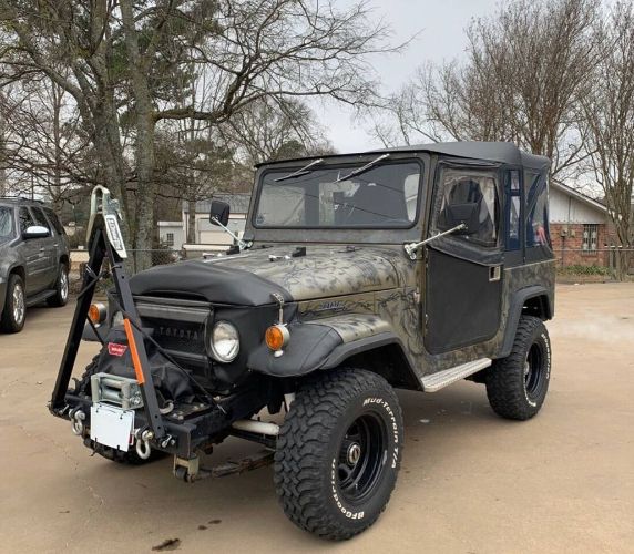Unknown-Fj40-1969-Custom-19