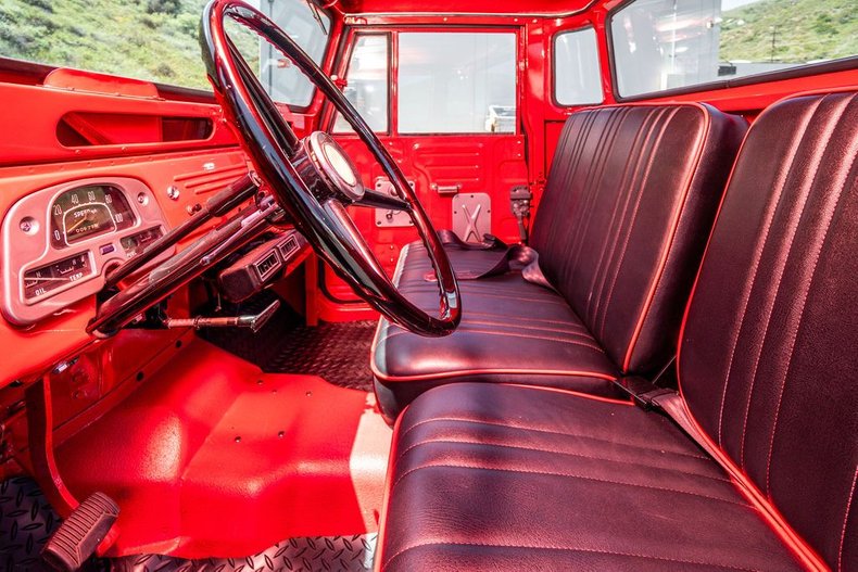 Unknown-Fj45-1965-RedWhite-Black-10