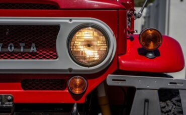 Unknown-Fj45-1965-RedWhite-Black-15