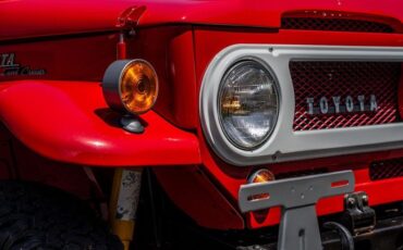 Unknown-Fj45-1965-RedWhite-Black-17