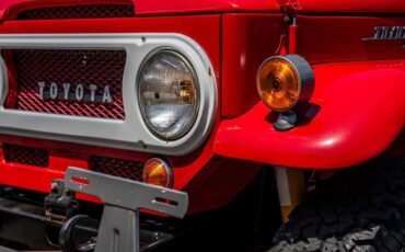 Unknown-Fj45-1965-RedWhite-Black-18