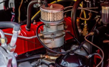 Unknown-Fj45-1965-RedWhite-Black-44