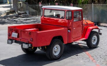 Unknown-Fj45-1965-RedWhite-Black-6