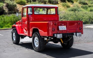 Unknown-Fj45-1965-RedWhite-Black-7