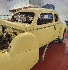 Unknown-Fleetwood-1937-Yellow-13