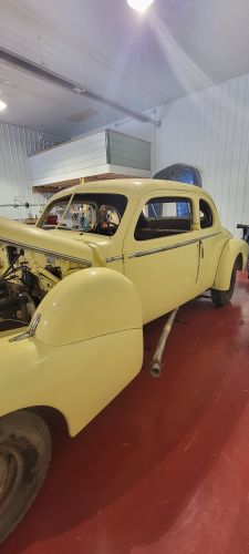 Unknown-Fleetwood-1937-Yellow-13