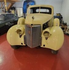 Unknown-Fleetwood-1937-Yellow-8