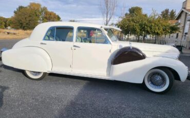 Unknown-Fleetwood-1939-White