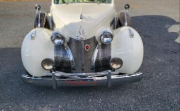 Unknown-Fleetwood-1939-White-9