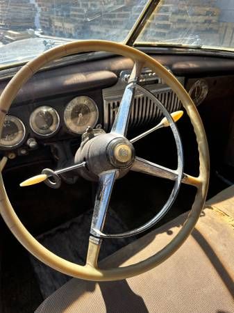 Unknown-Fleetwood-1947-4