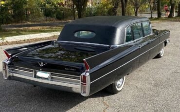 Unknown-Fleetwood-1963-Black-Gray-2