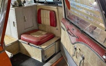 Unknown-Fleetwood-1965-Orange-off-White-9