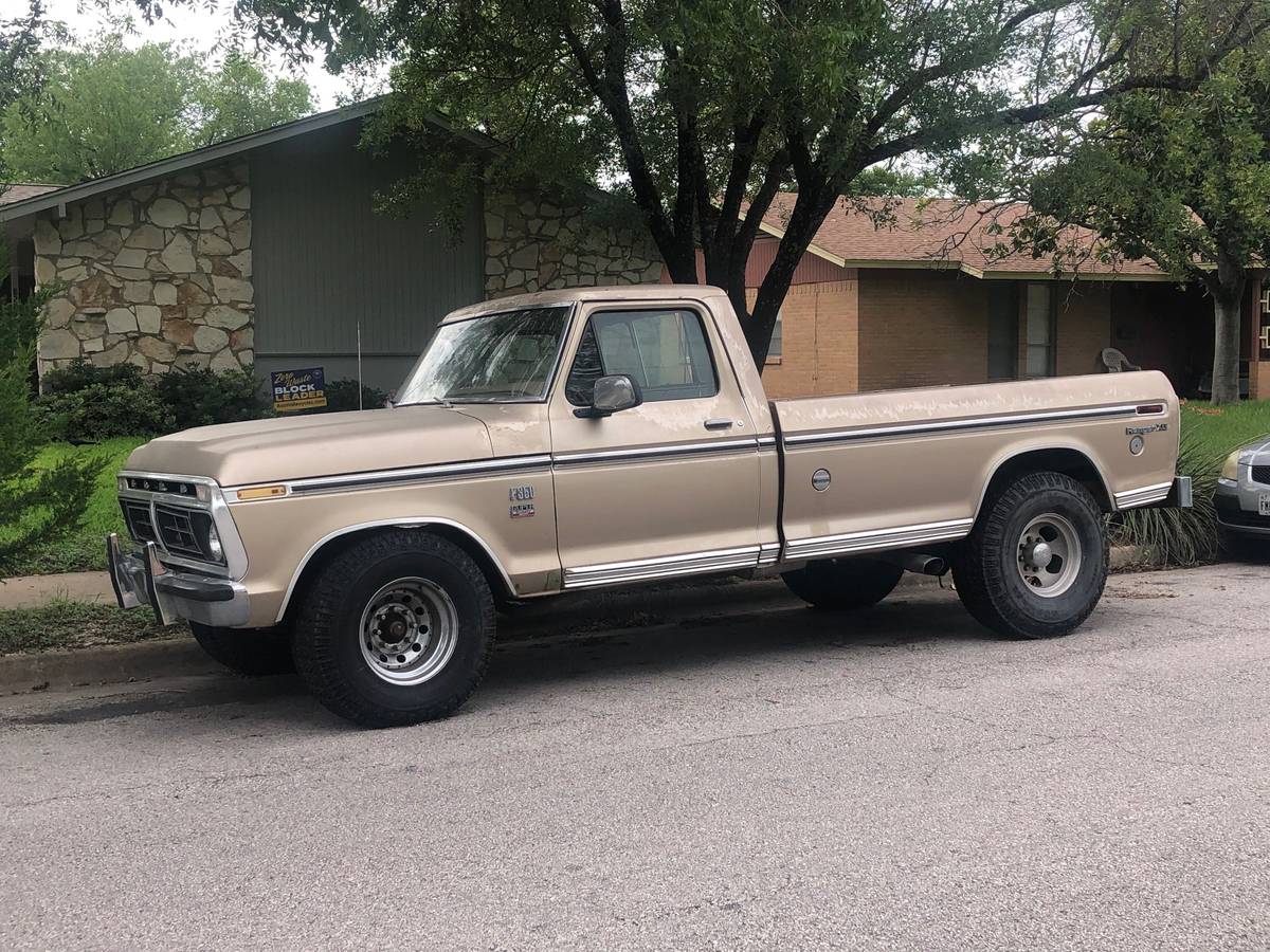 Unknown-Fod-f350-camper-special-1976-custom-16