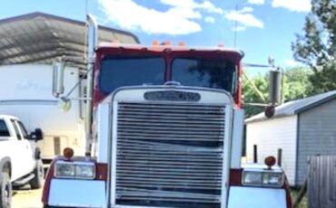 Unknown-Freightliner-flc-diesel-1988-red-1