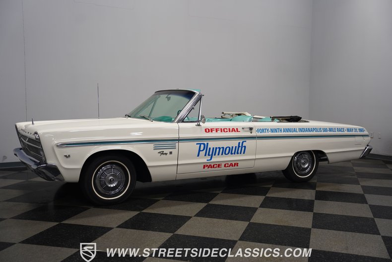 Unknown-Fury-1965-White-Blue-13