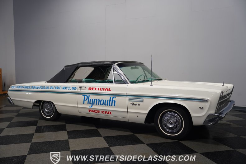 Unknown-Fury-1965-White-Blue-23