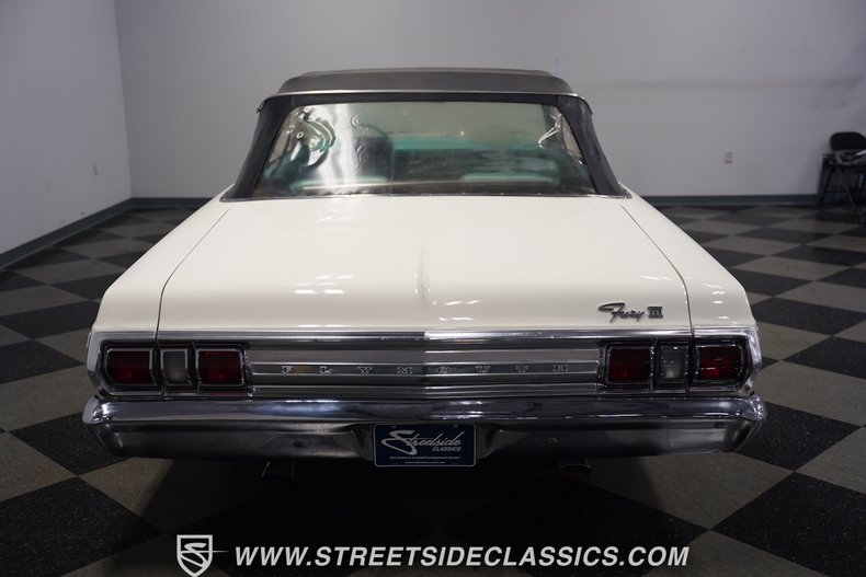 Unknown-Fury-1965-White-Blue-5