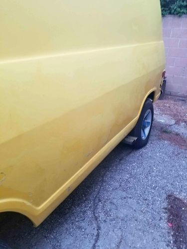 Unknown-G10-1968-Yellow-8