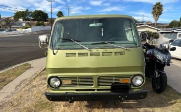 Unknown-G10-1969-Green-1