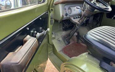 Unknown-G10-1969-Green-16