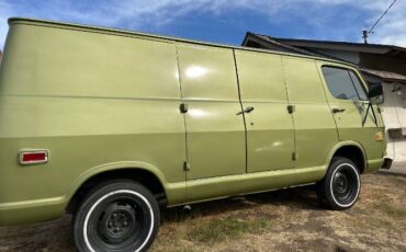 Unknown-G10-1969-Green-7