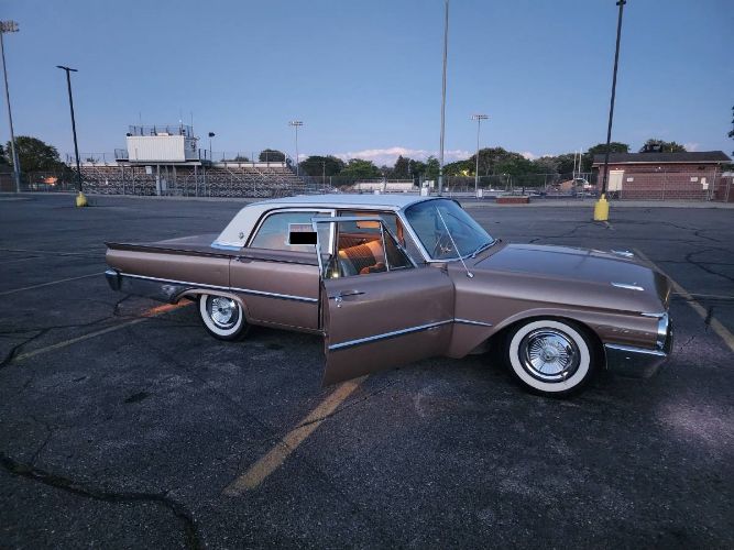 Unknown-Galaxie-1961-Custom-1