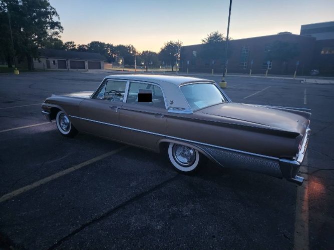 Unknown-Galaxie-1961-Custom-2