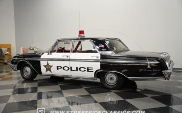 Unknown-Galaxie-1962-Raven-Black-Red-12