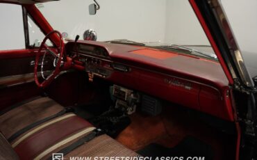 Unknown-Galaxie-1962-Raven-Black-Red-2