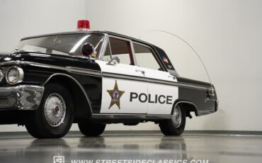 Unknown-Galaxie-1962-Raven-Black-Red-22