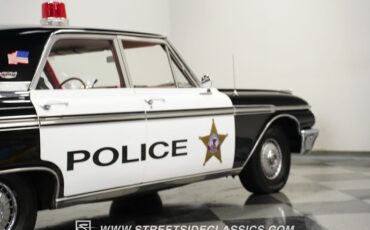 Unknown-Galaxie-1962-Raven-Black-Red-27