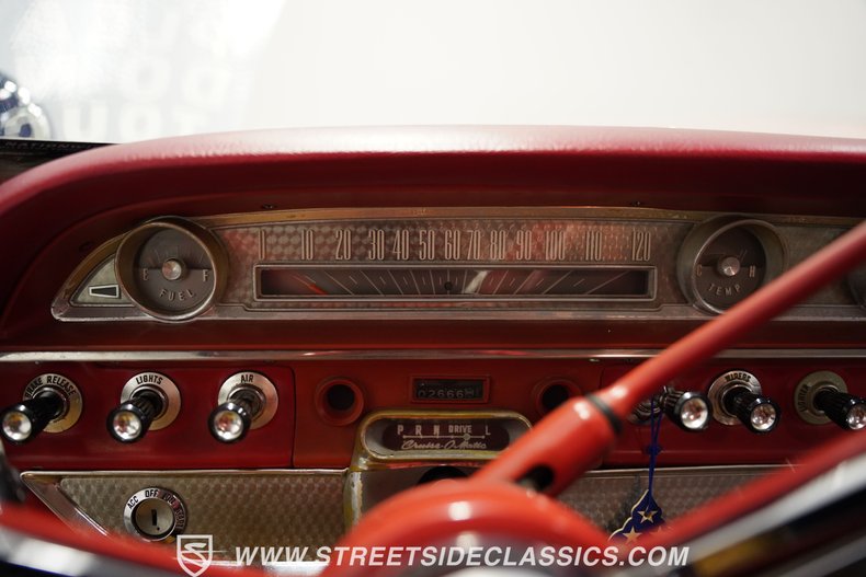 Unknown-Galaxie-1962-Raven-Black-Red-39
