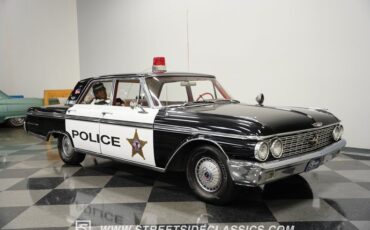 Unknown-Galaxie-1962-Raven-Black-Red-46
