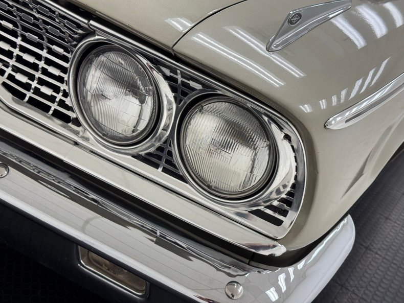 Unknown-Galaxie-1963-Champagne-Red-19