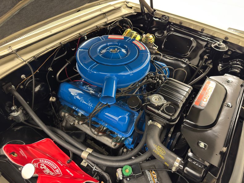 Unknown-Galaxie-1963-Champagne-Red-35