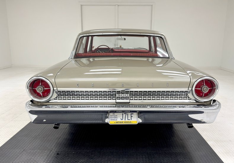 Unknown-Galaxie-1963-Champagne-Red-46