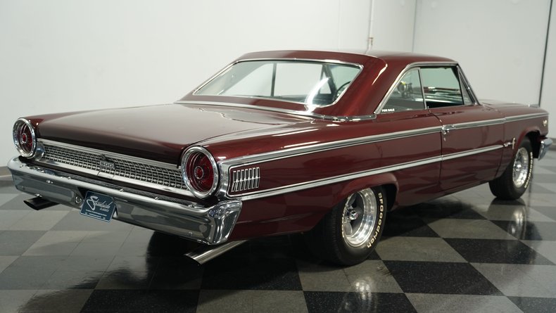 Unknown-Galaxie-1963-Heritage-Burgundy-Black-1
