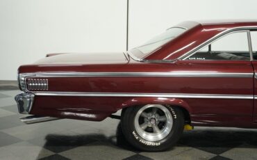 Unknown-Galaxie-1963-Heritage-Burgundy-Black-13