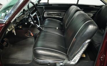 Unknown-Galaxie-1963-Heritage-Burgundy-Black-34