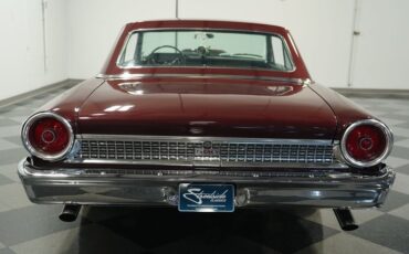 Unknown-Galaxie-1963-Heritage-Burgundy-Black-46