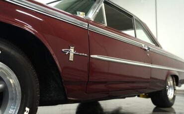 Unknown-Galaxie-1963-Heritage-Burgundy-Black-9