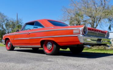 Unknown-Galaxie-1963-Red-Black-12