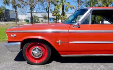Unknown-Galaxie-1963-Red-Black-26