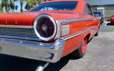 Unknown-Galaxie-1963-Red-Black-29